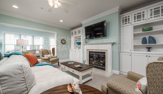 33585 Windswept Unit 7201 - Near all of the Peninsula amenities