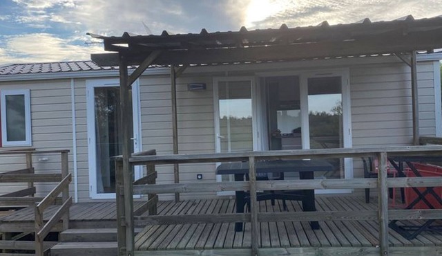 33m² Mobile Home with Terrace in Le Boulou