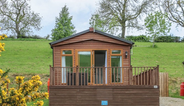 34 STAG LODGE, family friendly, character holiday cottage in Richmond