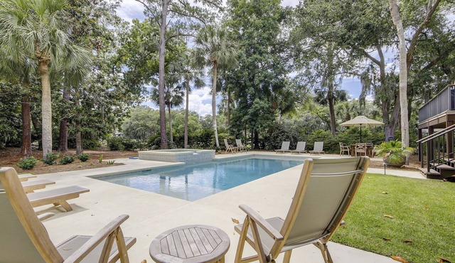 34 W. Beach Lagoon-DogFriendly, 60 yards to the ocean. Sea Pines Gold Coast