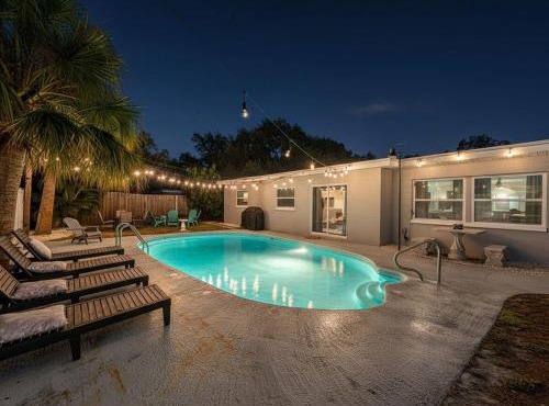 3485 Floral Drive SE