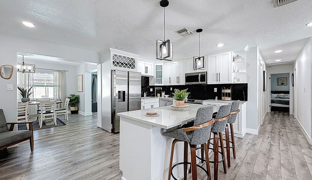 3485 Floral Drive SE