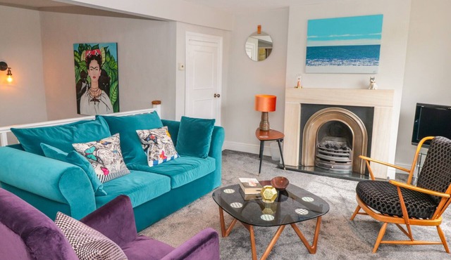 34B CLARENCE STREET, family friendly in Dartmouth