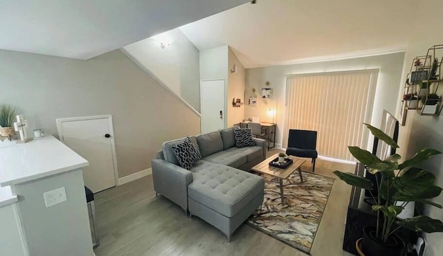35% off Winter Special @ Desert Jewel Condo