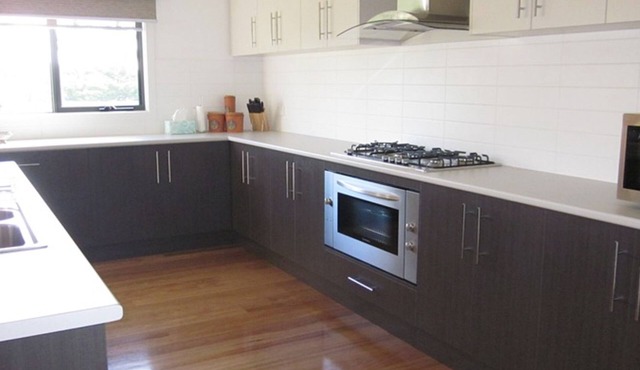 35 Phillip Island Road, Sunset Strip - Central location