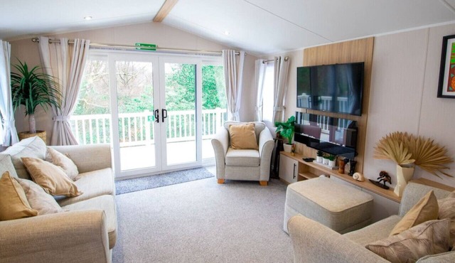 35 Redwood - Beauport Park, Hastings