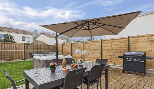 350m from sea – House w/garden & jacuzzi, for 8