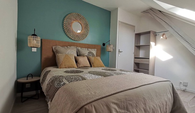 35m² air-conditioned apartment for 2 travelers with a completely private entrance.