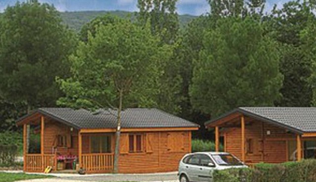 35m² Chalet with Terrace in Lons-le-Saunier