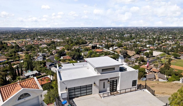 360° HILLTOP VIEW/Ultra Modern/15min DISNEY