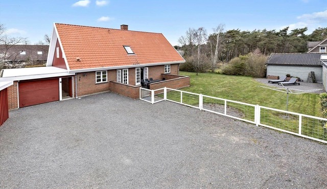 3695 Nexø - Gartnerstien 5