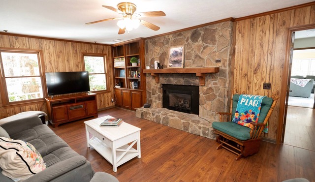 371 Mountain Hill Rd, Fortson