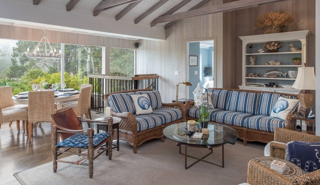 3734 Avrio by-the-Sea ~ Walk to Downtown and Beach