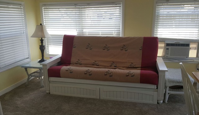 37Th St So 2nd Floor, Beach Block