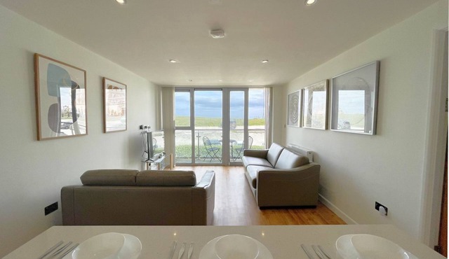 38 Zinc - an apartment that sleeps 6 guests in 2 bedrooms