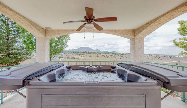 🌄3800ft Modern Retreat ♨️Hot Tub♨️ Pool Table🧳Sleeps 18🌄Mtn Views