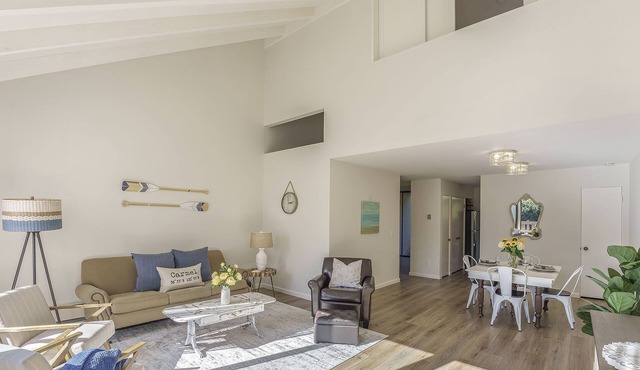 3871 Carmel Woodlands - Townhouse with Pool, Tennis