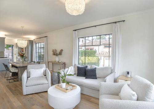 3917 Casa Blanca home