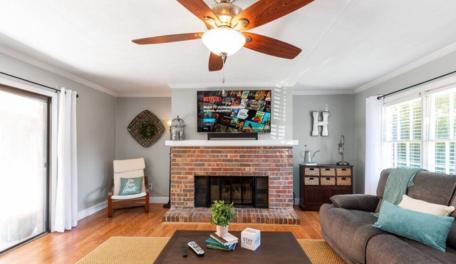 3926 Pineview, Smyrna