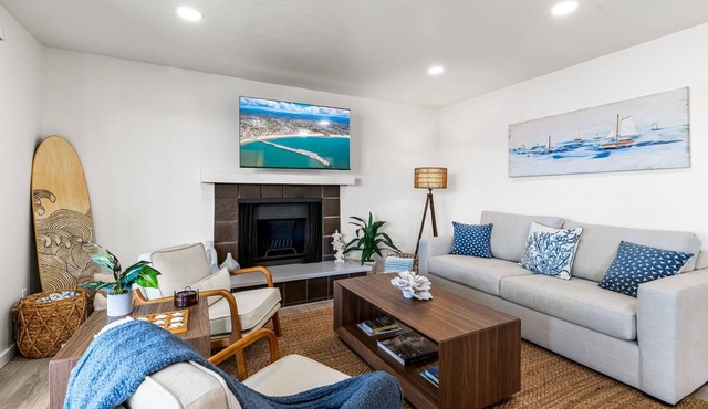 3980 Harbor Bell - Stunning Condo with Harbor View