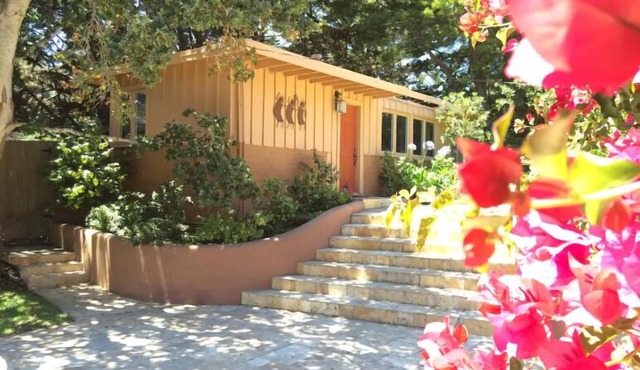 3989 The Nestle Inn Carmel - Quiet Carmel Retreat