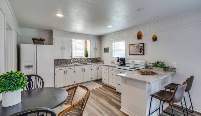 3B in Quiet Country close to Fishing and Megastar