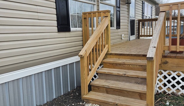 3bd/2 bath off 460E. One of two properties 1 mile of each other for large groups