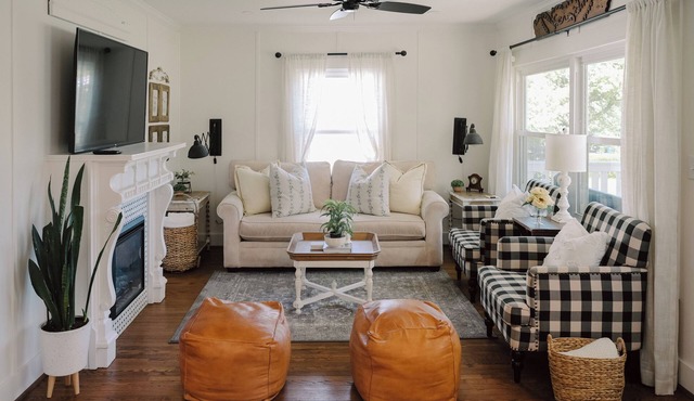 3bd 2ba Bumblebee Cottage in charming Ozark