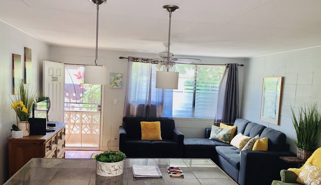 3bd/2bth 5 minute walk to Waikiki Beach, Honolulu Zoo and more...