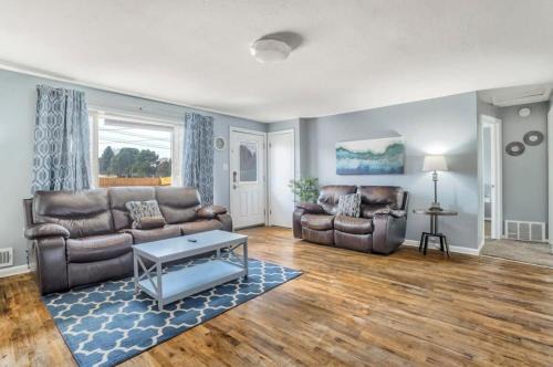 3BD Dog Friendly Mid-Term & Corporate Rental