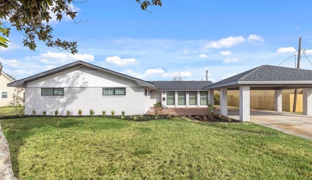 3BD Getaway with pool: Paradise Near the Casinos