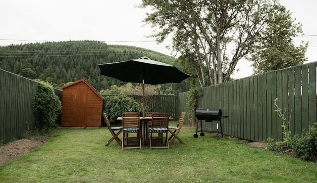 3BD House Fantastic Mountain views Innerleithen