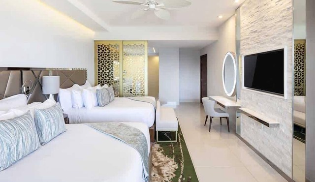 3BD Oceanfront Loft Garza Blanca Cabo