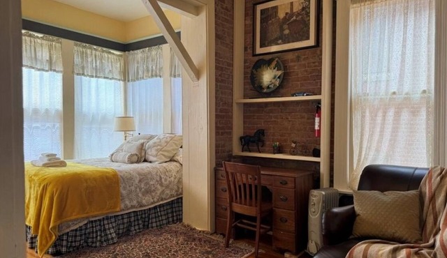 3bdr Apartment in Museum Hill - #3
