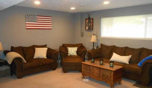 3Bed 2Bath Full Kitchen Family Neighborhood