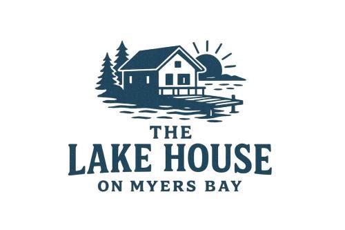 3Bed 2Bath Luxury Lake House on Myers Bay Private Pier Beach Firepit and Deck