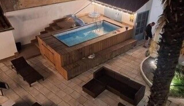 3Bed House- Sleeps 6 - Pool, Garden, Pets, Parking