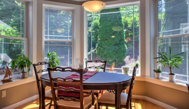 3BR/2.5BA - 1,777 sq ft - Fully Furnished, Pet-Friendly, Deluxe Amenities