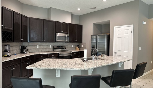 3BR 2BA Central location