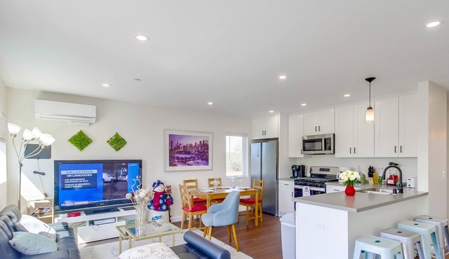 3BR - 3Bth near San Diego Gaslamp Beach