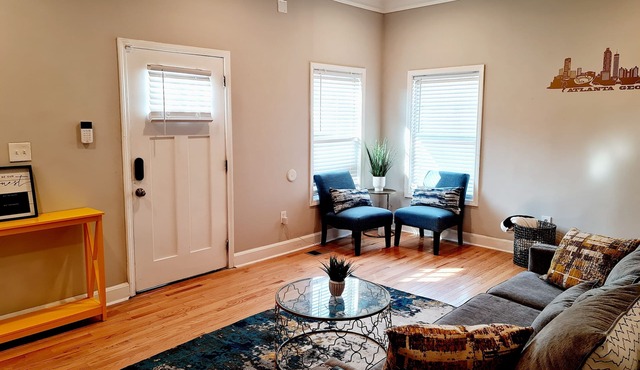 3BR/4BA w/Great place for having fun in the middle of the city!