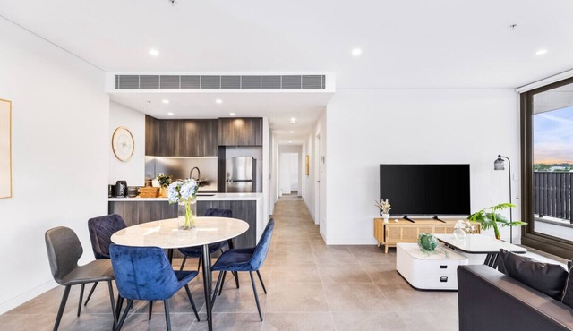 3BR apartment close to Accor Stadium