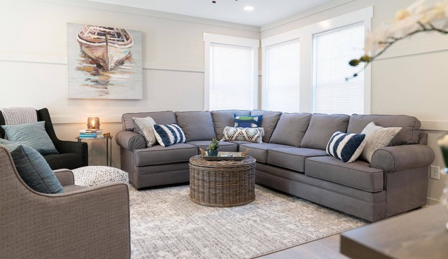3BR at Virginia Street