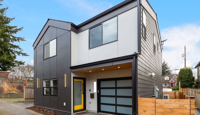 3BR Ballard Home · Sleeps 6 · Sauna, Gym & Near Golden Gardens