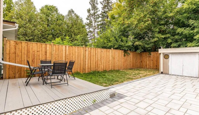 3BR Casa close to Woodbine Beach with deck area and WFH