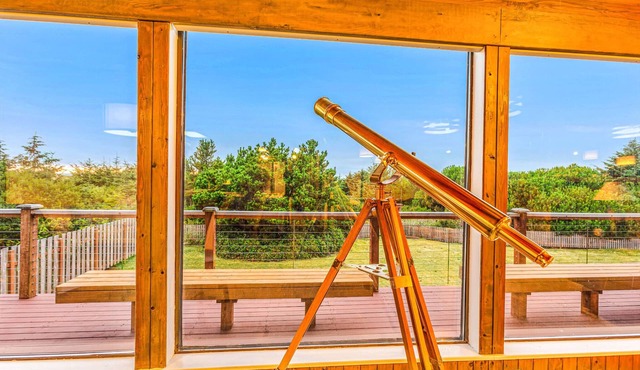 3BR Coastal Home | Near Beach | Dogs OK | Deck