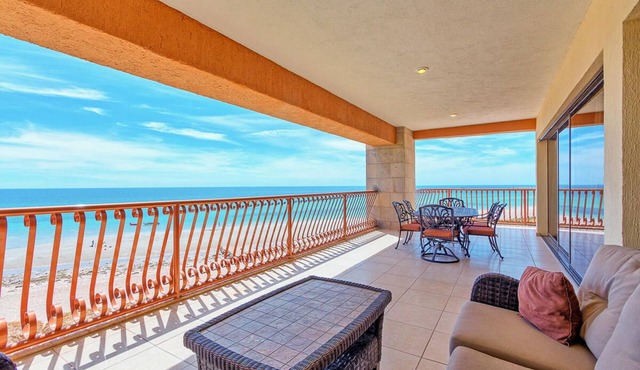3br Corner Condo With Wrap-around Balcony (Newer listing)