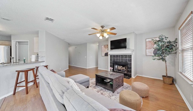 3BR Cove Retreat｜30 Nights Min｜Close to Parks｜Garage Access｜Pet Friendly #42135