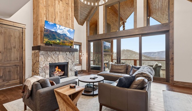 3BR Eagle Nest Cabin with Fireplace, Game Loft, Outdoor Firepit & Scenic Views
