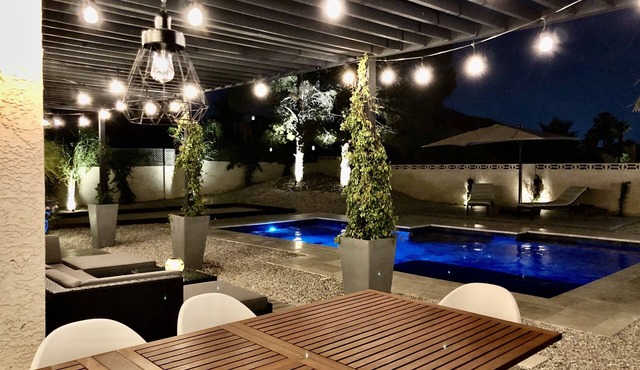 3BR Getaway w/Pool & Hot Tub Near The Strip
